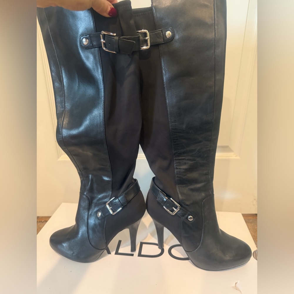 Me Too Black Women's Knee-High Boots